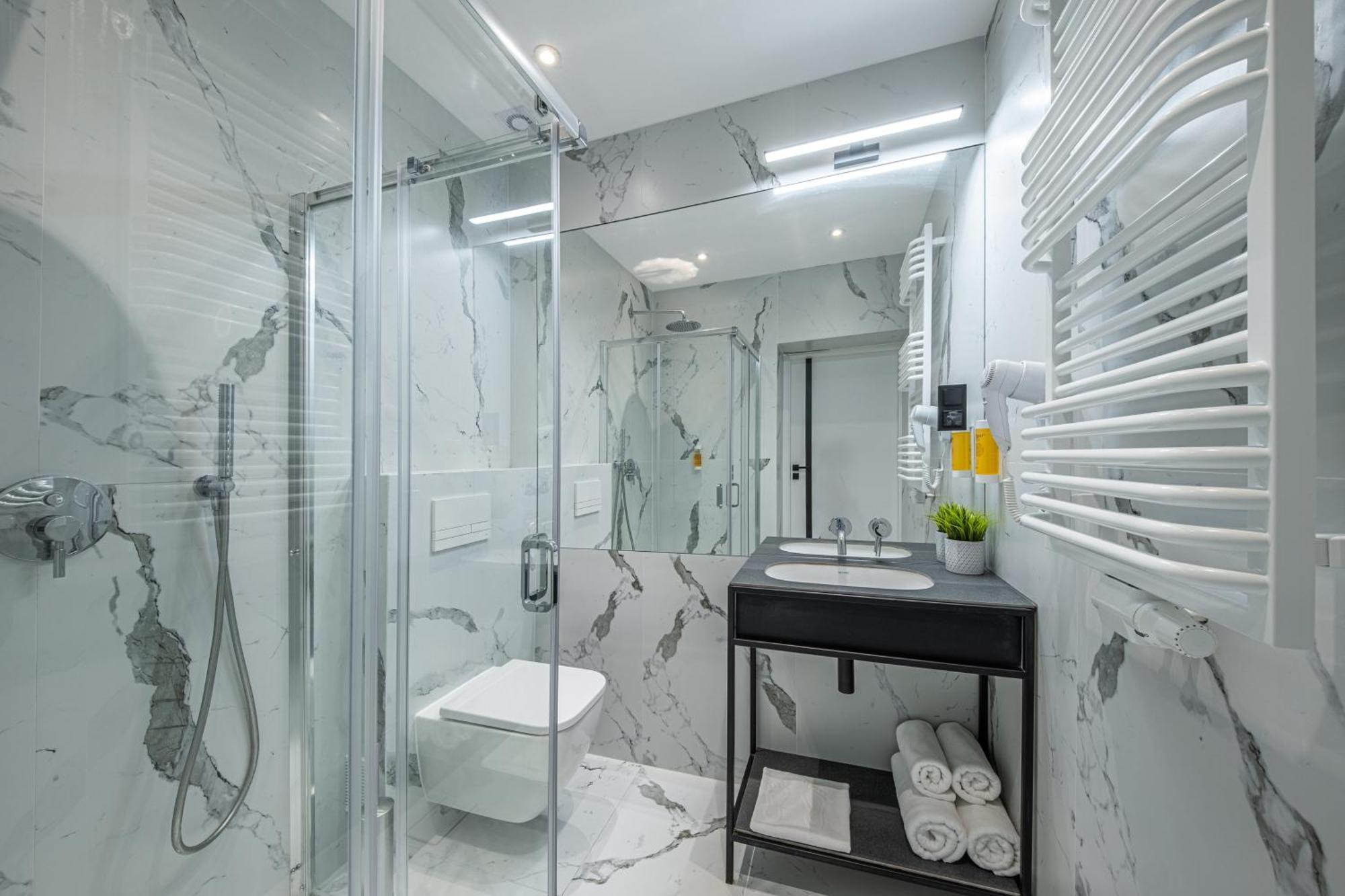 Hudson Bed & Breakfast Koszalin Bagian luar foto